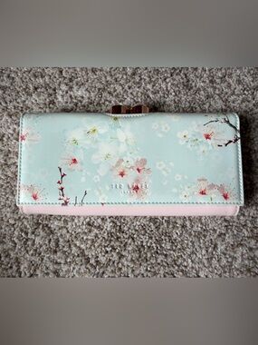 Ted Baker Floral Pastel Long Clutch Wallet in Mint and Pink